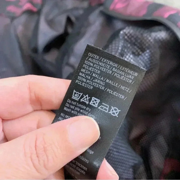 Ivy Park Camo Windbreaker Jacket - Picture 11 of 13